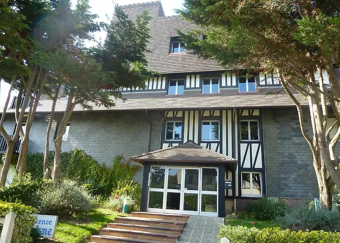 Neptune By Interhome Bénerville-sur-Mer